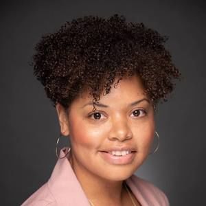 Meet your Posher, Robyn